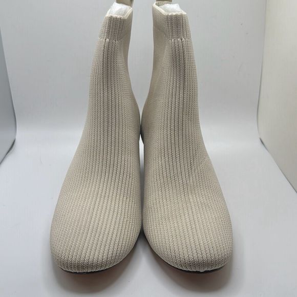 CUSHIONAIRE Women's Stretch bootie +Memory Foam 8.5 IVORY - Picture 2 of 7